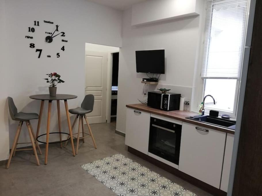 Bel Appartement Coeur De Grenoble Tout Equipe Exteriör bild